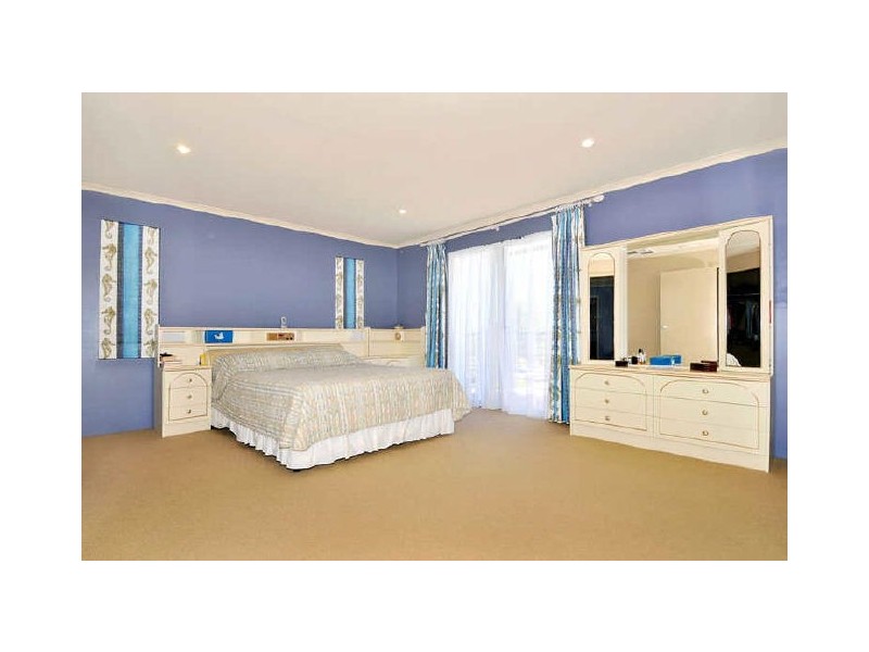 31 Darwin Terrace, Dudley Park WA 6210