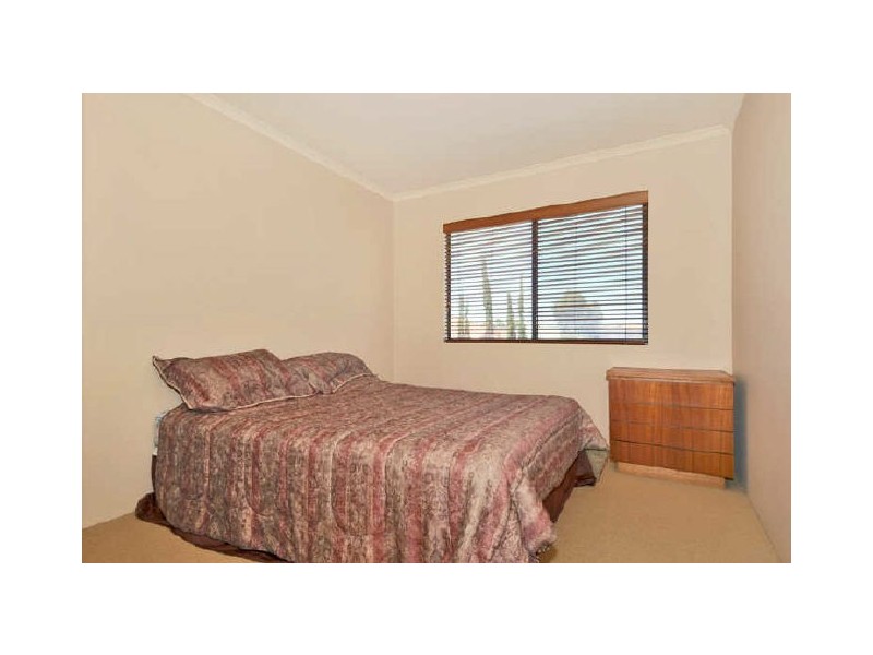 31 Darwin Terrace, Dudley Park WA 6210