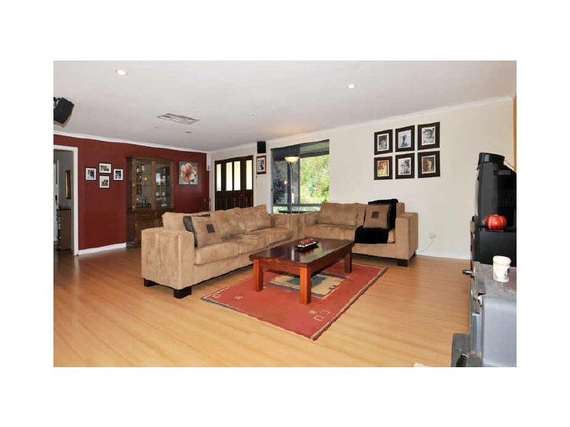 1 Merrivale Street, Wannanup WA 6210