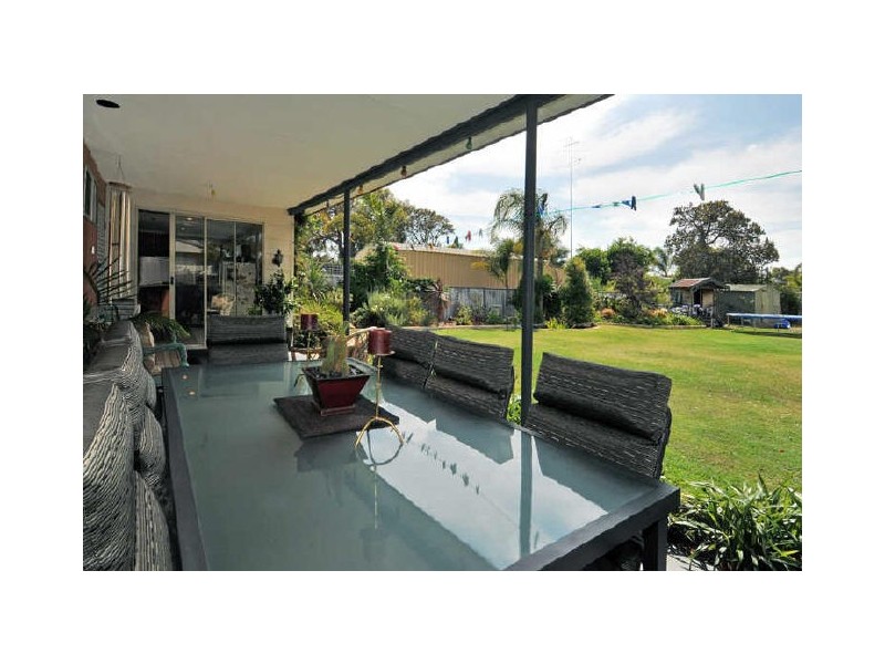 1 Merrivale Street, Wannanup WA 6210