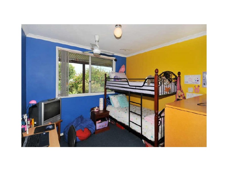 1 Merrivale Street, Wannanup WA 6210