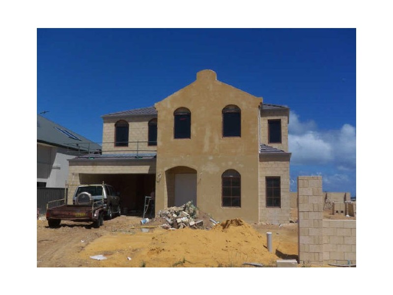 60 Ronsard Drive, San Remo WA 6210