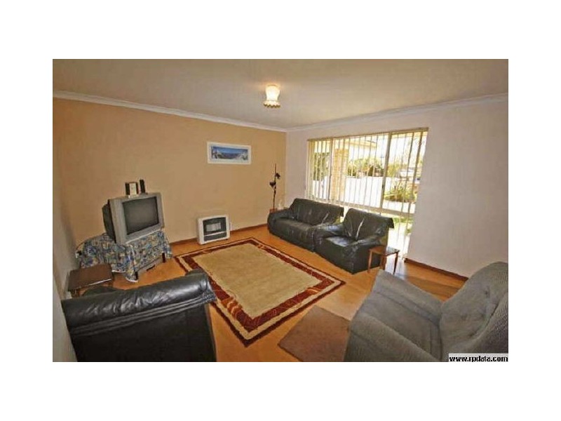 150 Oakmont Ave, Meadow Springs WA 6210