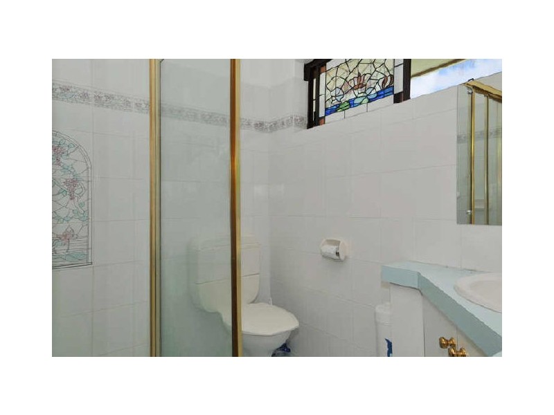 7 Silkwood Close, Halls Head WA 6210