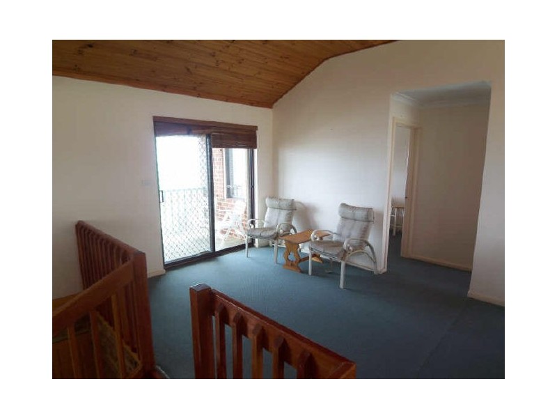 4 Ormsby Terrace, San Remo WA 6210