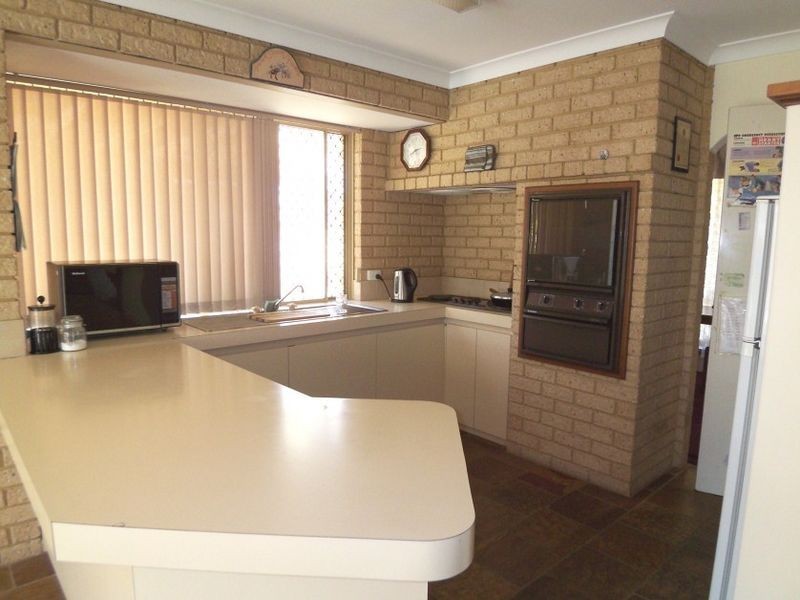 7 Mardan Court, Silver Sands WA 6210