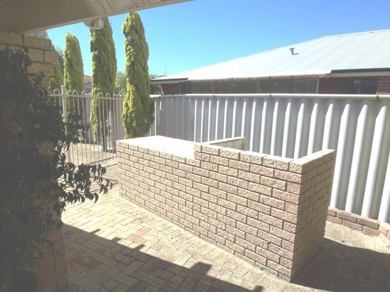 7 Mardan Court, Silver Sands WA 6210