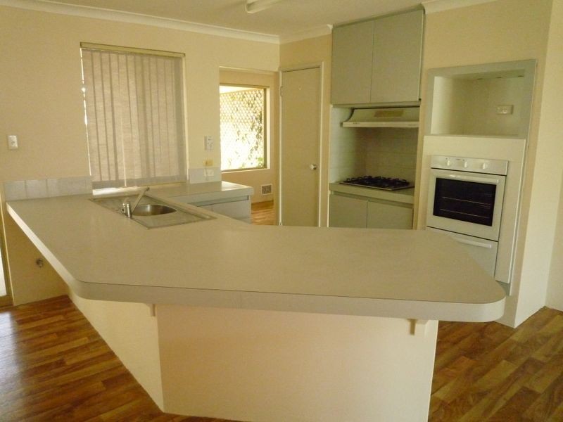 4 Wamba Road, Coodanup WA 6210