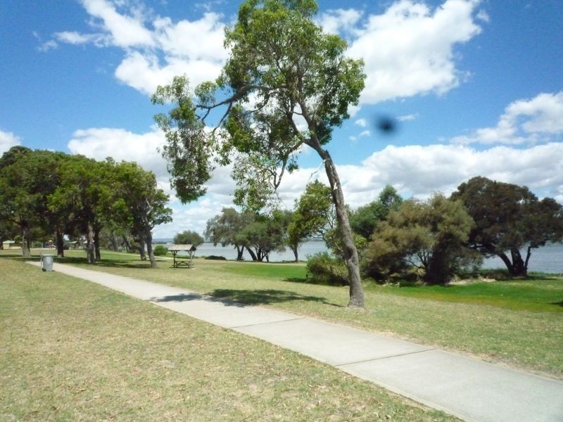 4 Wamba Road, Coodanup WA 6210