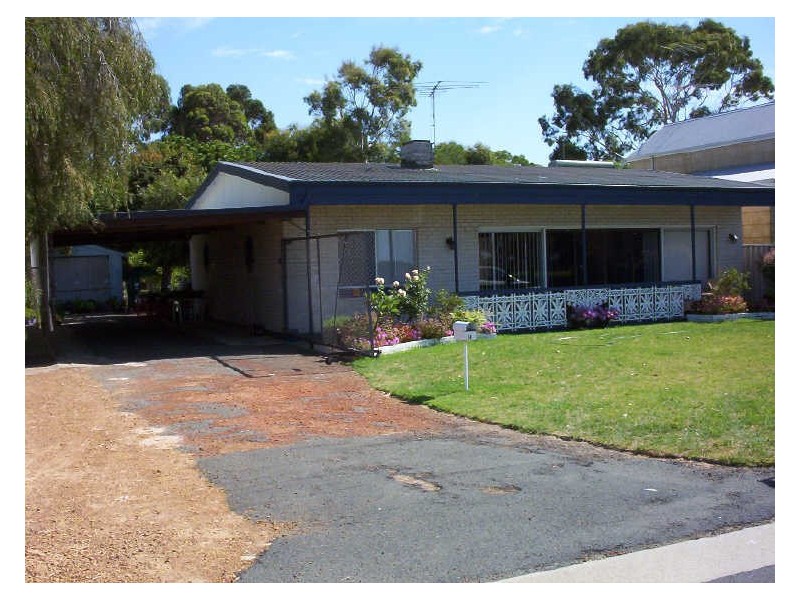 14 Peel Parade, Coodanup WA 6210