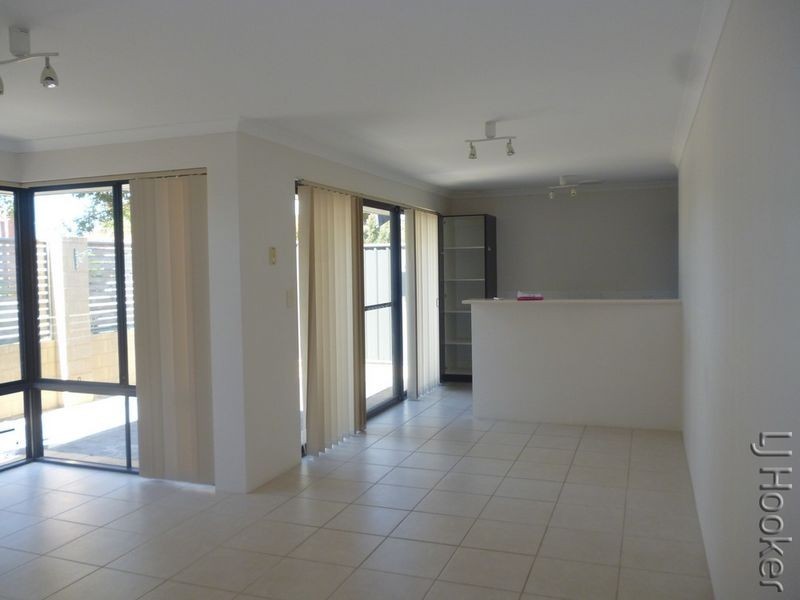 1a Hobley Street, Mandurah WA 6210