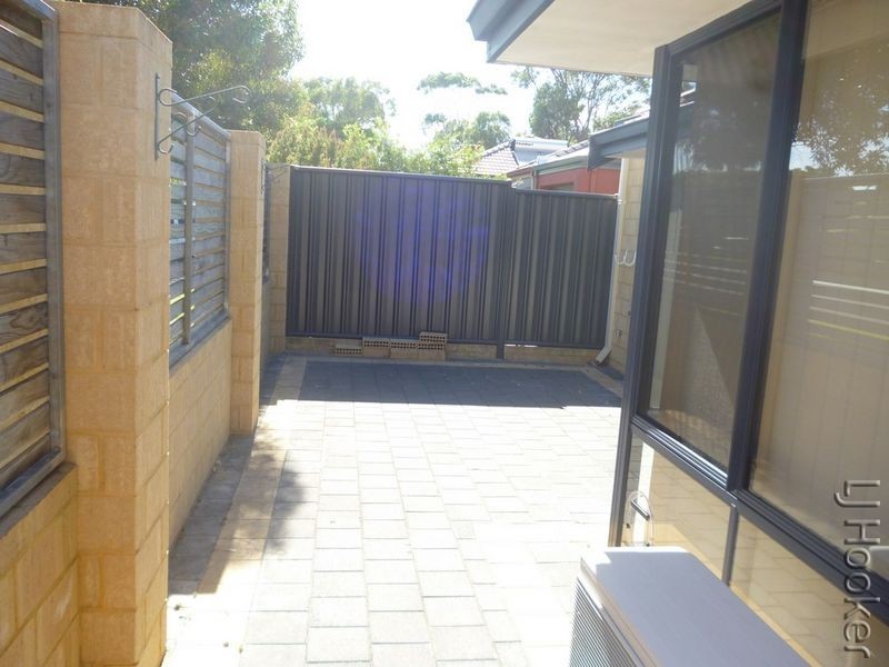 1a Hobley Street, Mandurah WA 6210