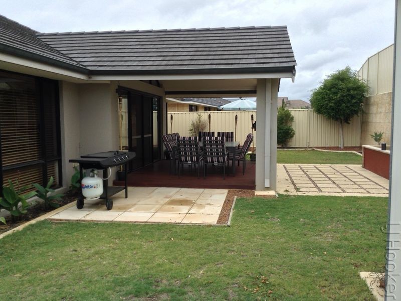 43 Yindana Boulevard, Lakelands WA 6180