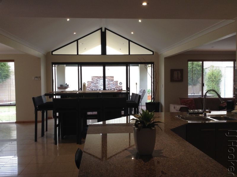 43 Yindana Boulevard, Lakelands WA 6180