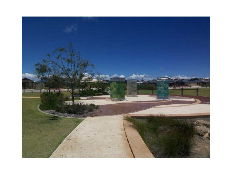 10 Asper Way, Halls Head WA 6210