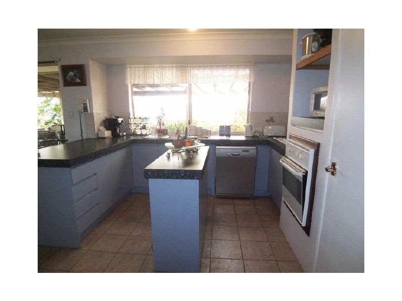 187 Oakmont Avenue, Meadow Springs WA 6210