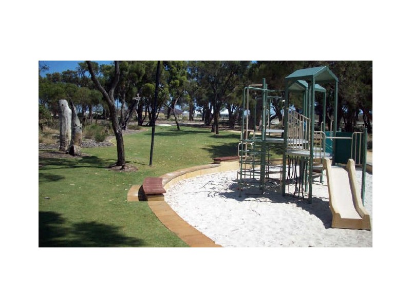 Lot 1691 Santalum Circus, Halls Head WA 6210