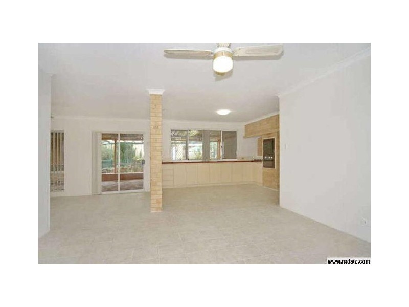 7 Frankland Place, Greenfields WA 6210