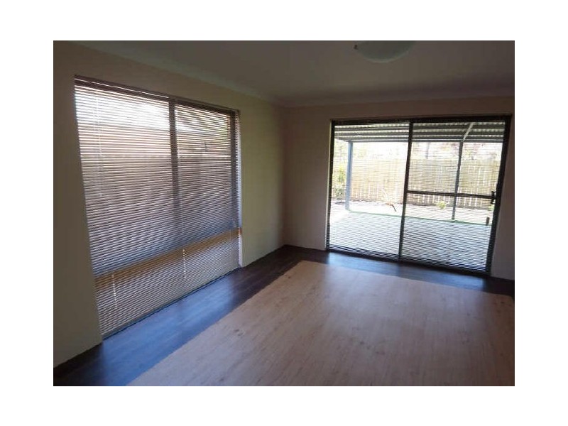 20 Anhinga Trail, Dudley Park WA 6210