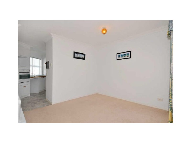 21/3 Leslie Street, Dudley Park WA 6210