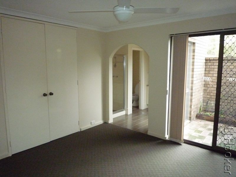 54 Peelwood Parade, Halls Head WA 6210