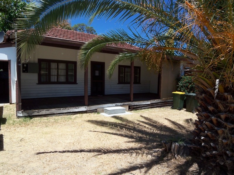 23 Allnut Street, Mandurah WA 6210