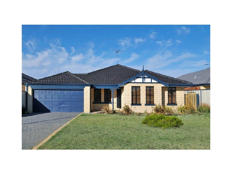 14 Pineknoll Gardens, Meadow Springs WA 6210