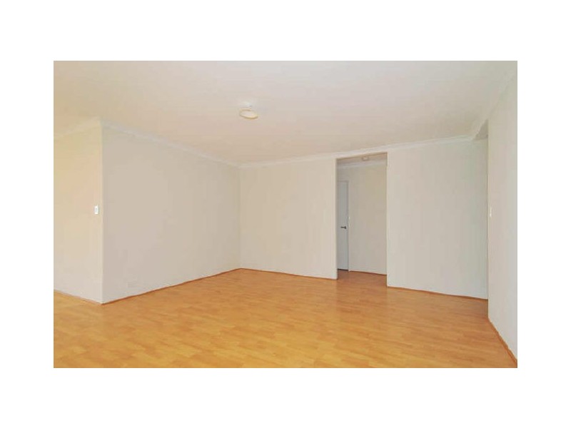 14 Pineknoll Gardens, Meadow Springs WA 6210