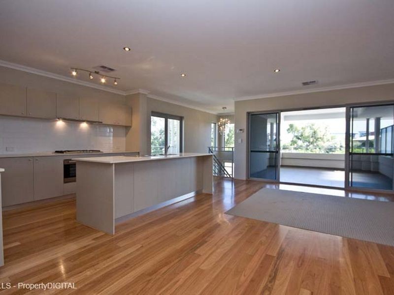 4/100 Ormsby Terrace, Silver Sands WA 6210