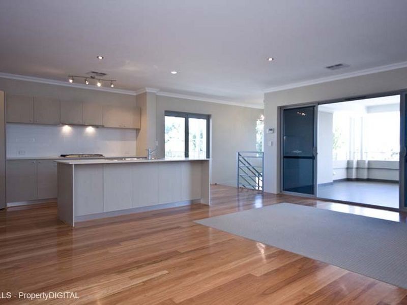4/100 Ormsby Terrace, Silver Sands WA 6210