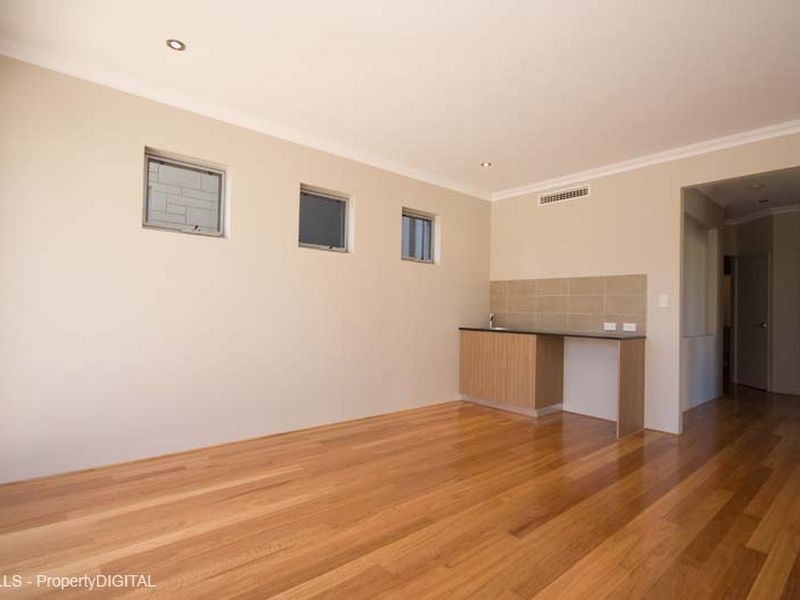 4/100 Ormsby Terrace, Silver Sands WA 6210