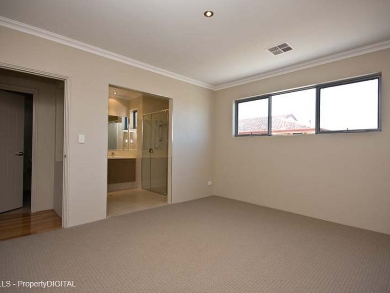 4/100 Ormsby Terrace, Silver Sands WA 6210