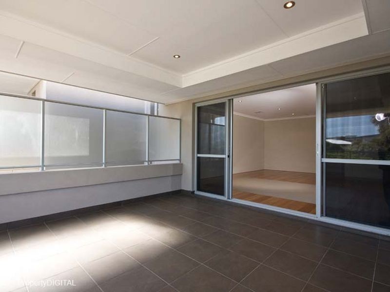 4/100 Ormsby Terrace, Silver Sands WA 6210