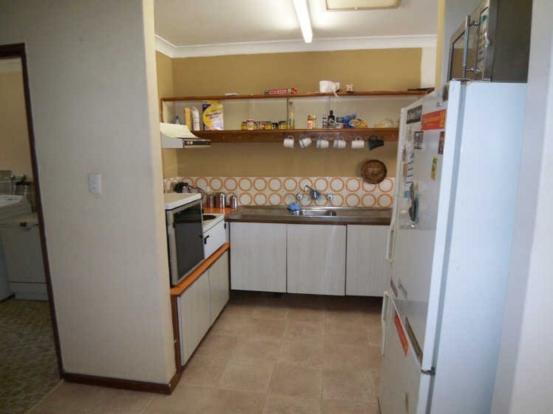 1/56 Hackett Street, Mandurah WA 6210