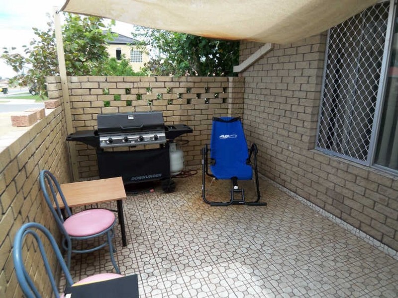 1/56 Hackett Street, Mandurah WA 6210