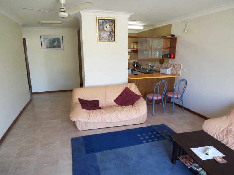 1/56 Hackett Street, Mandurah WA 6210