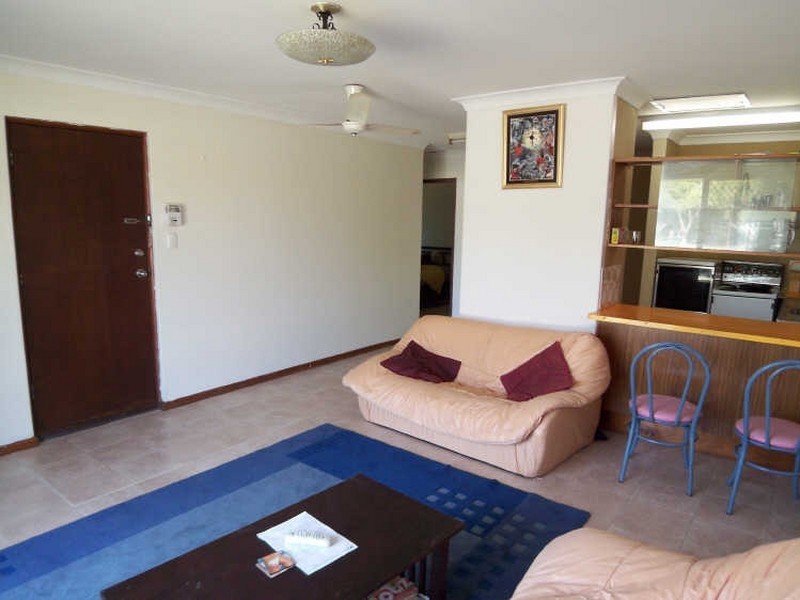 1/56 Hackett Street, Mandurah WA 6210