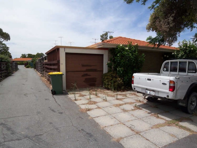 1/56 Hackett Street, Mandurah WA 6210