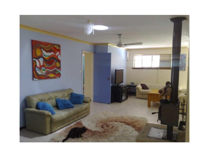 2 Nesbit Road, Greenfields WA 6210