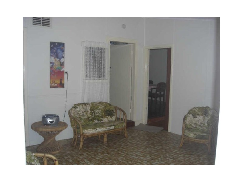 8A Third Avenue, Mandurah WA 6210