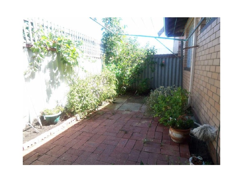 8/8 Creery Street, Dudley Park WA 6210