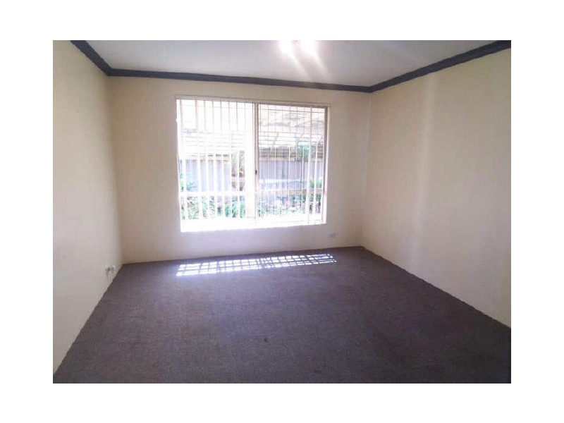 18 Oleander Place, Halls Head WA 6210