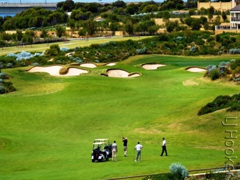 15/2 The Pass, Dawesville WA 6211