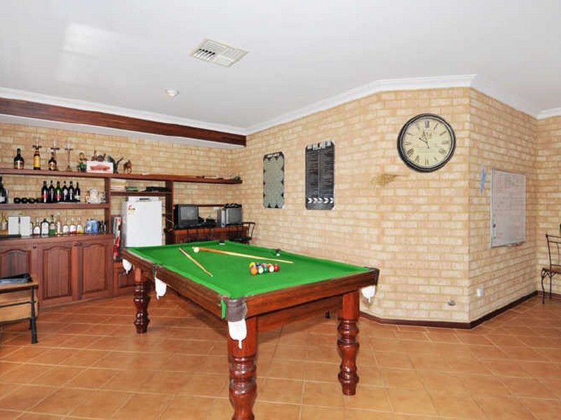 3 Spyglass Rise, Halls Head WA 6210