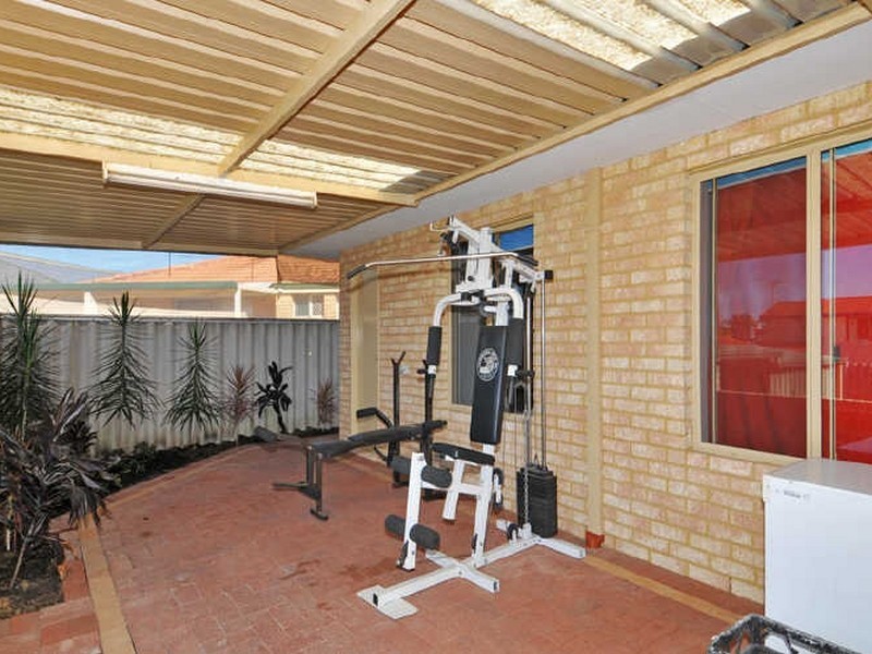 3 Spyglass Rise, Halls Head WA 6210