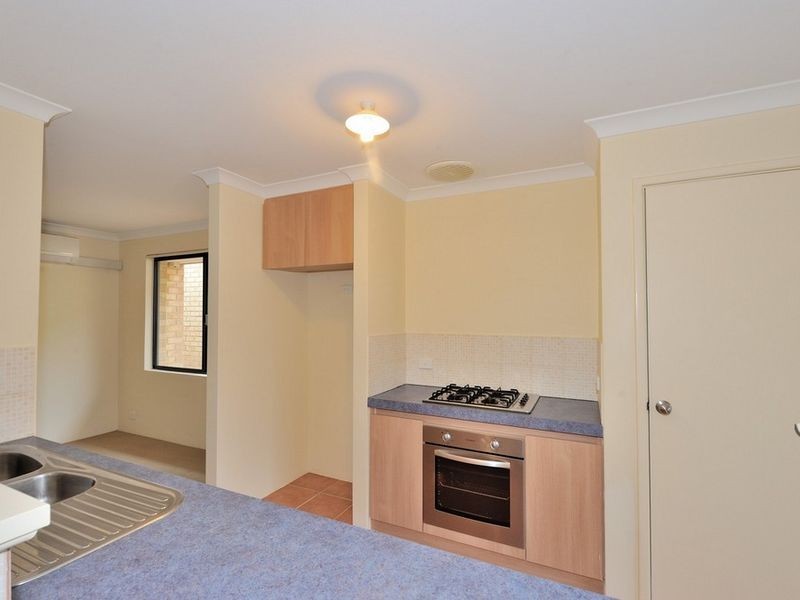 4/24 Creery Street, Dudley Park WA 6210