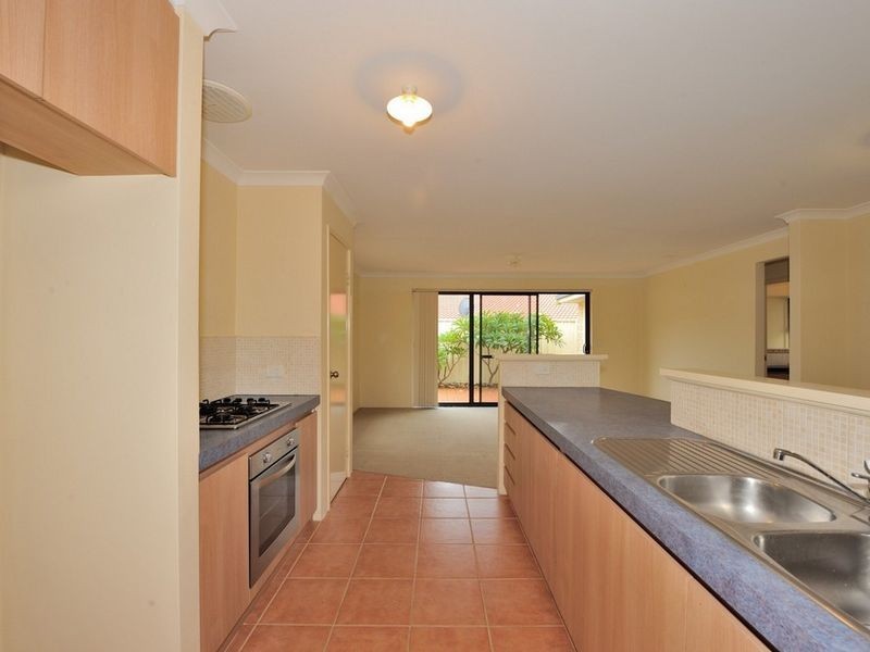 4/24 Creery Street, Dudley Park WA 6210