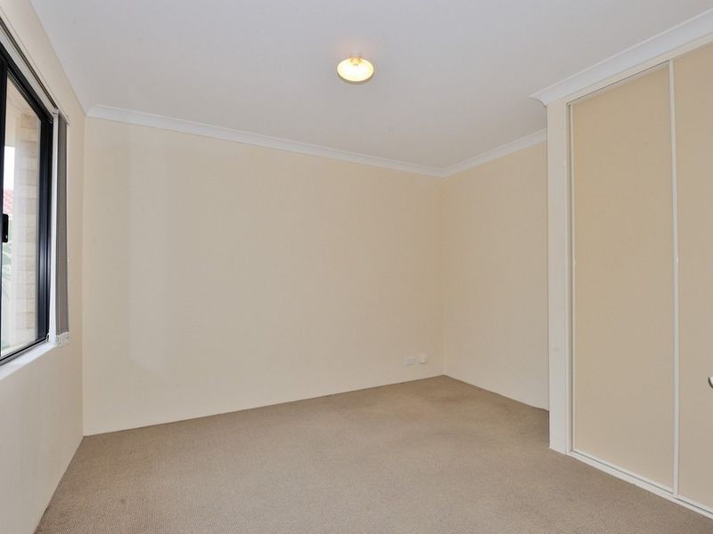 4/24 Creery Street, Dudley Park WA 6210