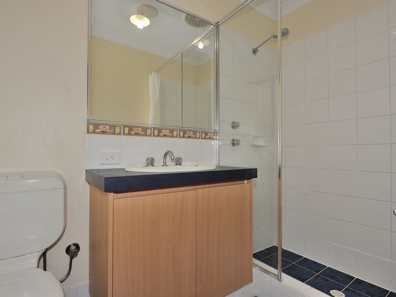 4/24 Creery Street, Dudley Park WA 6210