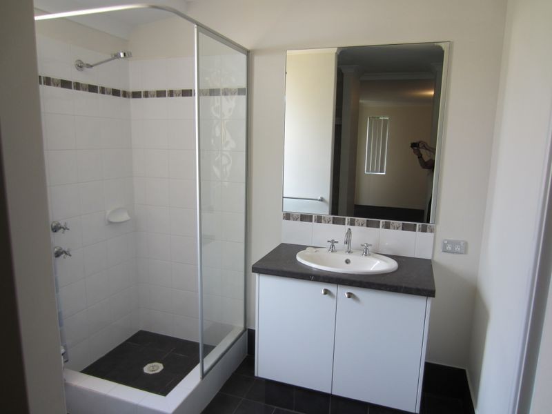 15 Lismore Ridge, Lakelands WA 6180